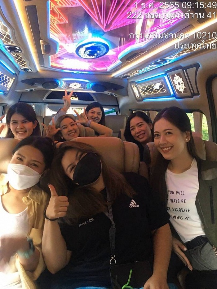 VAN RENTAL WITH DRIVER IN BANGKOK VAN RENTAL WITH DRIVER BANGKOK VAN RENTAL WITH DRIVER VAN SERVICE BANGKOK AMNUAI VAN SERVICE