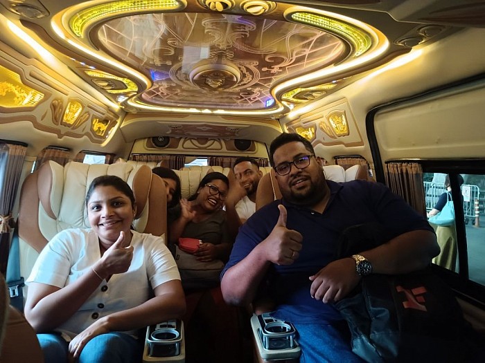 VAN RENTAL WITH DRIVER IN BANGKOK VAN RENTAL WITH DRIVER BANGKOK VAN RENTAL WITH DRIVER VAN SERVICE BANGKOK AMNUAI VAN SERVICE